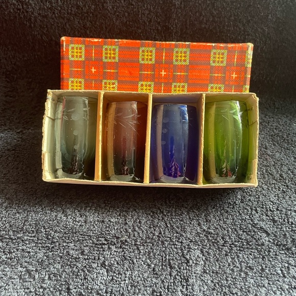 Other - Vintage KOREA Etched SAKE SHOT GLASSES Set of 4 MultiColored In Box w/Labels